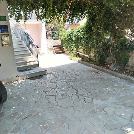 Apartments Mirijana プーラ エクステリア 写真